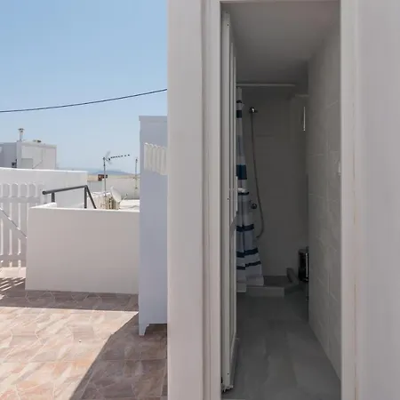 Blue Sky In Plaka Holiday home *