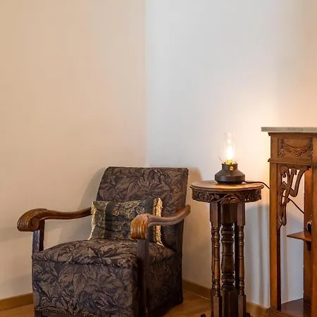 Blue Sky In Plaka Holiday home