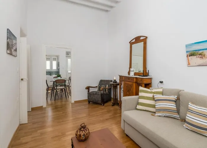 Blue Sky In * Plaka (Milos)